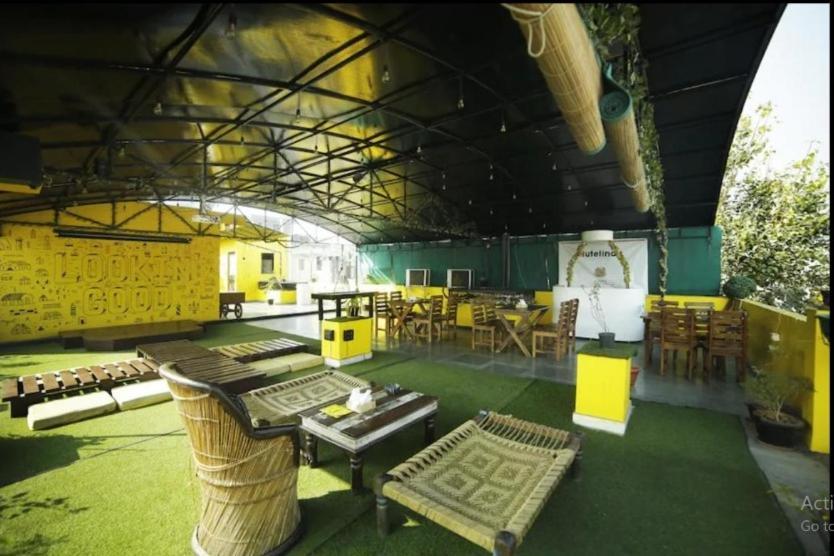 The Heistel Hostel Νέο Δελχί Εξωτερικό φωτογραφία